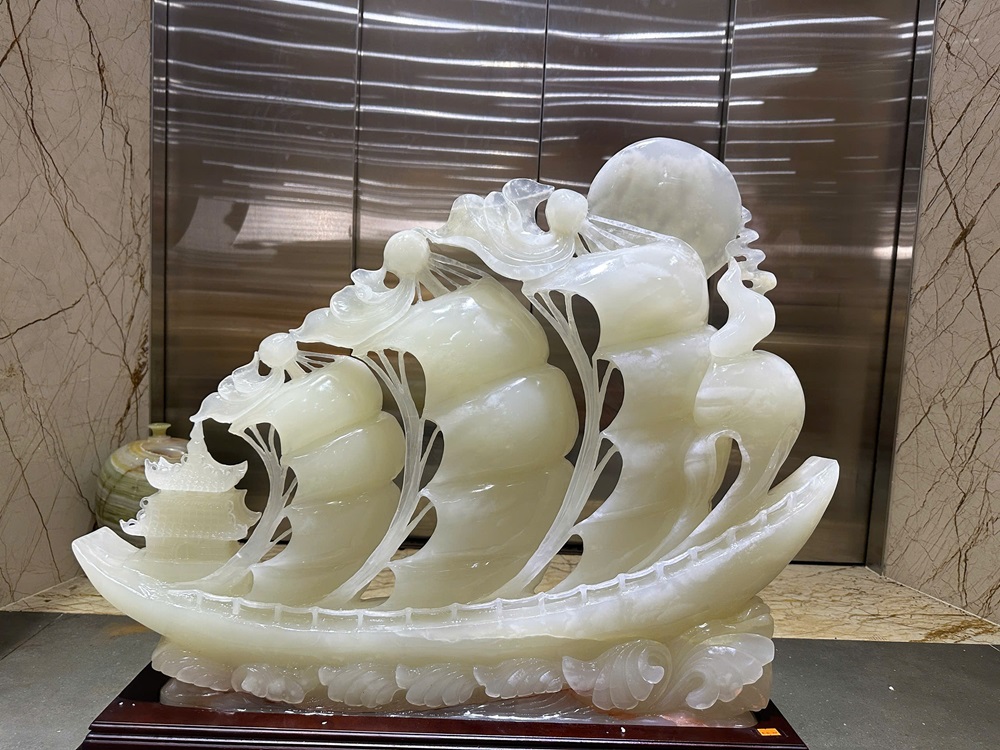 TP Thuận Buồm Xuôi Gió Ngọc Onyx 85x63cm