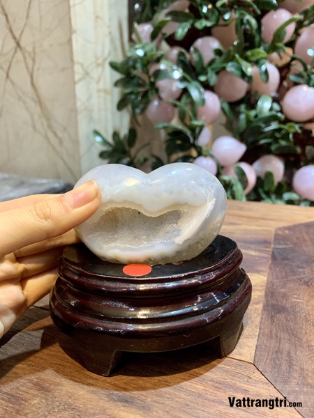 Trái tim đá mã não 10cm