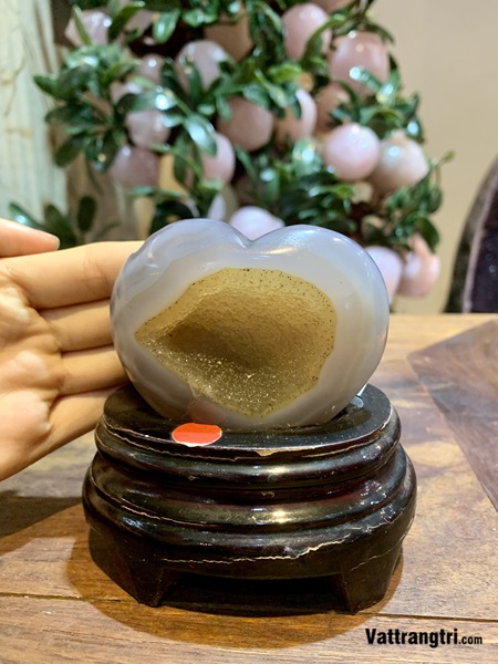 Trái tim đá mã não 11cm