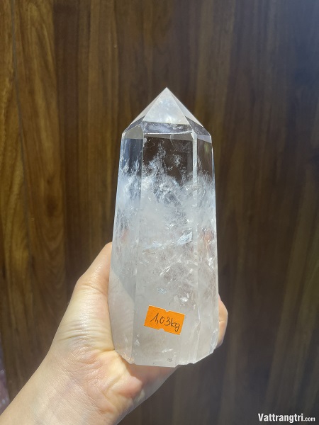 Trụ đá thạch anh trắng vip 1.05kg