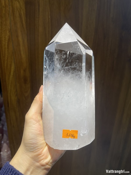 Trụ đá thạch anh trắng vip 1.05kg