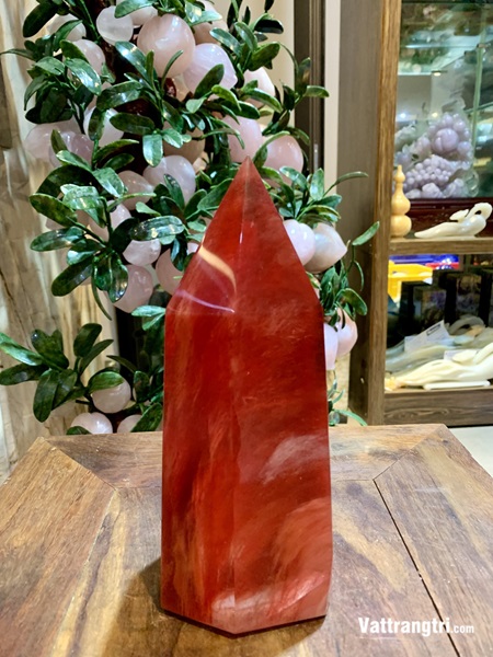 Trụ đá obsidian đỏ 23cm