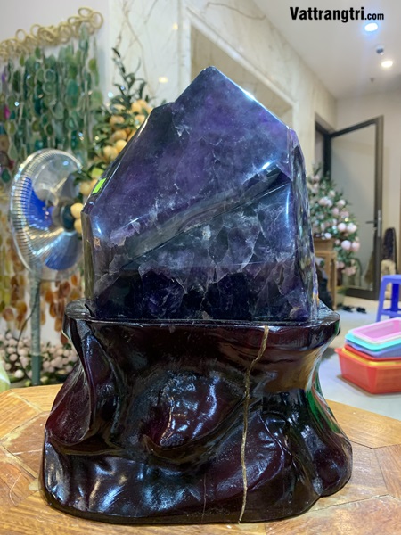 Trụ tinh thể thạch anh tím siêu vip 22cm