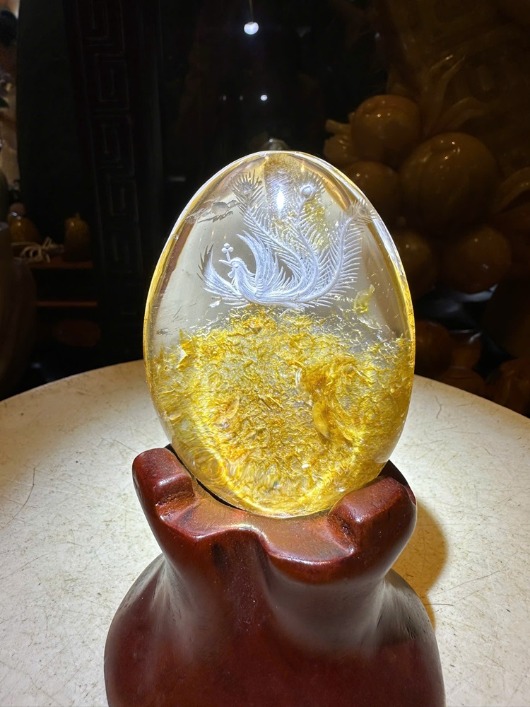 Trứng Phượng Hoàng Cao Quý Thạch Anh Ưu Linh