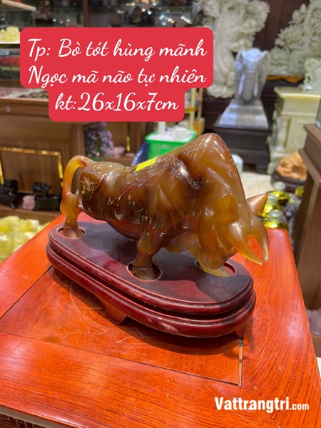 Tượng Bò tót hùng mãnh Ngọc mã não tự nhiên 26cm