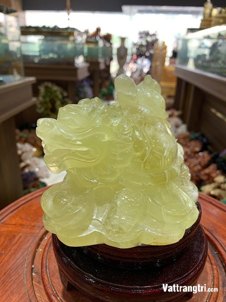 Tượng Cụ long quy cõng con đá thạch anh vàng vip 16cm