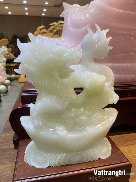 Tượng Nhất long quyền vương Ngọc onyx trắng 39cm