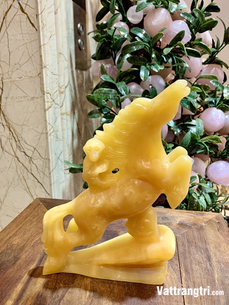 Tượng Nhất mã phi thiên ngọc hoàng long 26cm