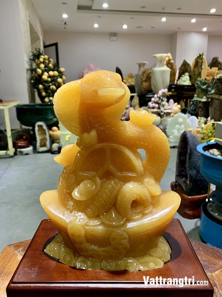Tượng Tỵ Phú Quý Ngọc Hoàng Long 34cm - 12 con giáp