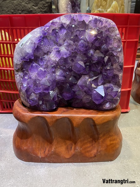 Vip mảnh tinh thể thạch anh tím kín tóc 38cm