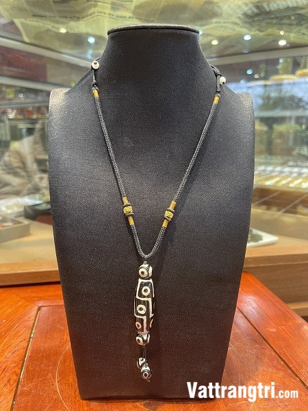 Vòng cổ dọc đá dzj Tây tạng - Mang bình an tài lộc