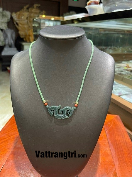 Vòng cổ ngọc bích kí tự cổ 48mm