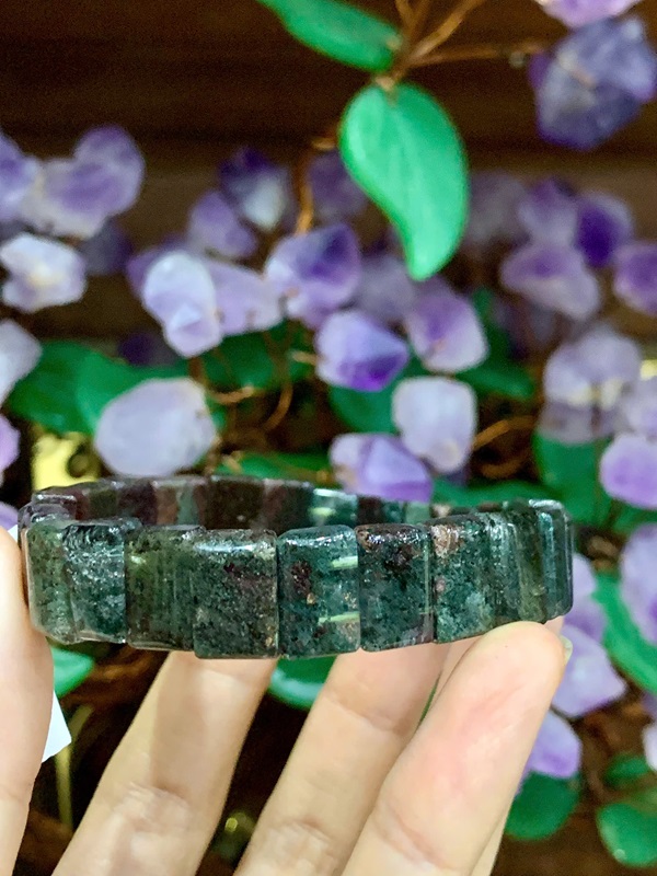 Vòng đá thạch anh ưu linh 12mm
