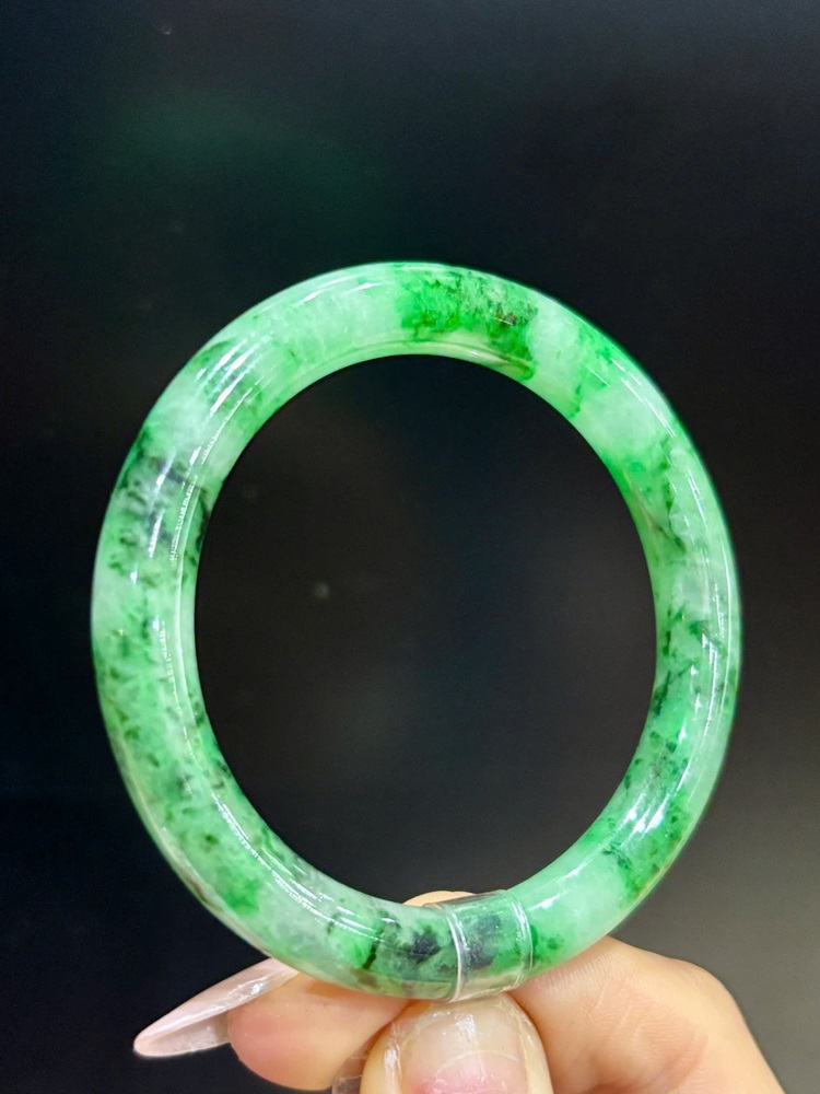 Vòng Liền Bản Đũa Ngọc Phỉ Thuý 49.52mm (Kèm GKĐ PNJ)