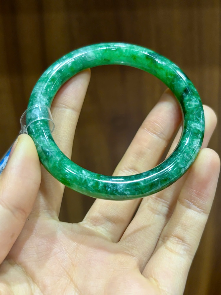 Vòng Liền Bản Đũa Ngọc Phỉ Thuý 52.84mm (Kèm KĐ PNJ)