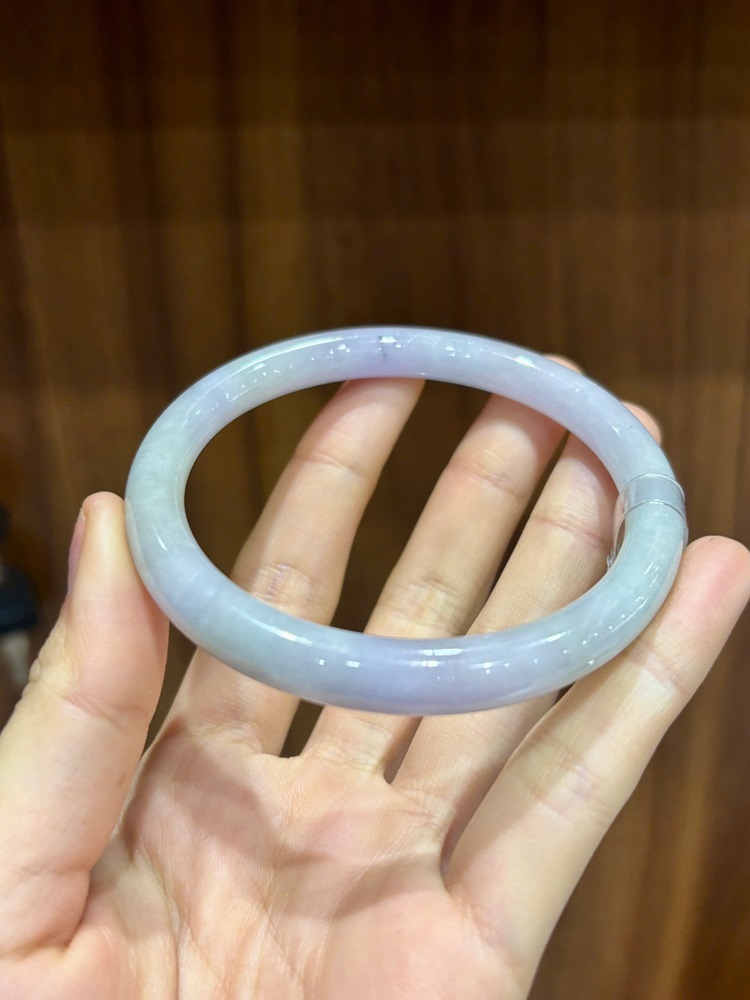 Vòng Liền Bản Đũa Ngọc Phỉ Thuý 60.19mm (Kèm KĐ PNJ)
