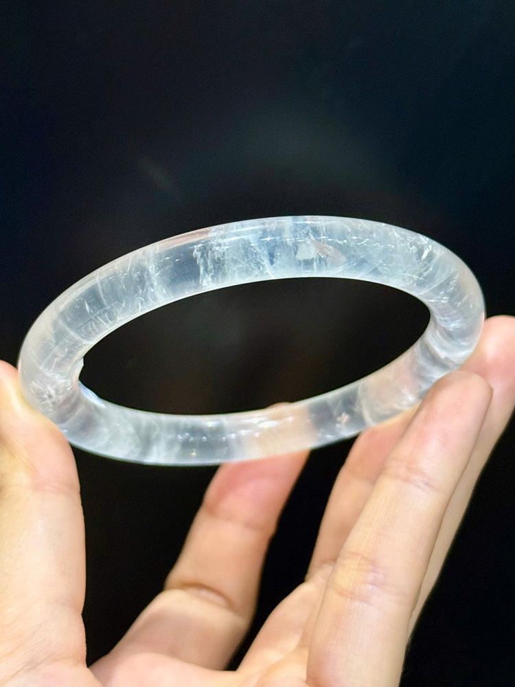Vòng Liền Bản Đũa Thạch Anh Trắng 59.2mm
