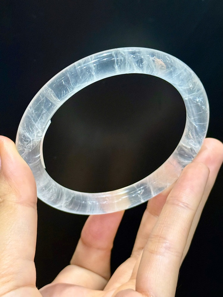 Vòng Liền Bản Đũa Thạch Anh Trắng 59.2mm