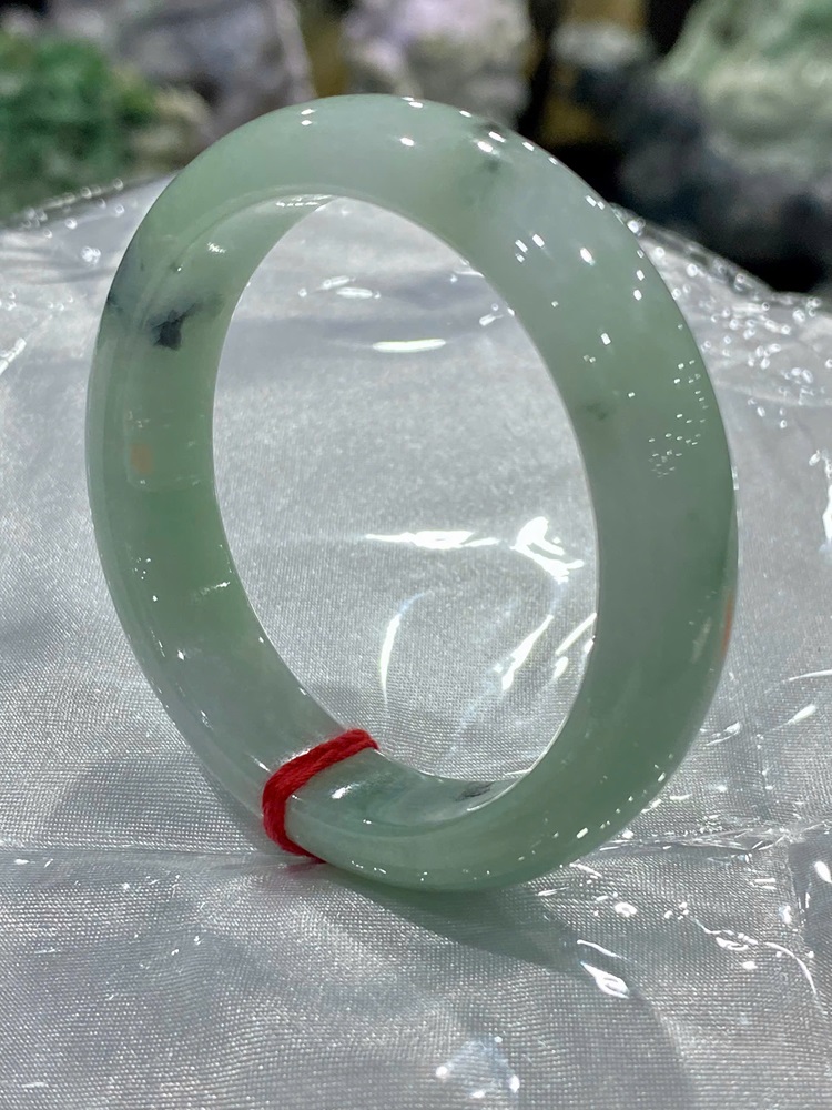 Vòng Liền Bản Hẹ Ngọc Phỉ Thuý 50.6mm (Kèm Giấy Kiểm Định)