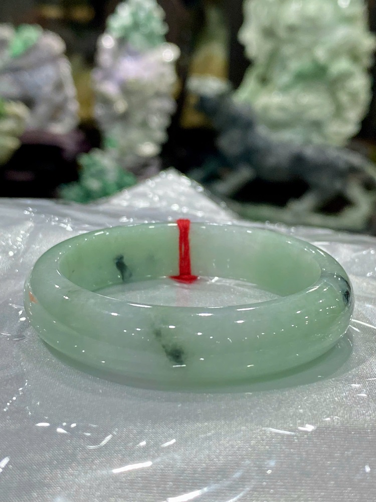 Vòng Liền Bản Hẹ Ngọc Phỉ Thuý 50.6mm (Kèm Giấy Kiểm Định)