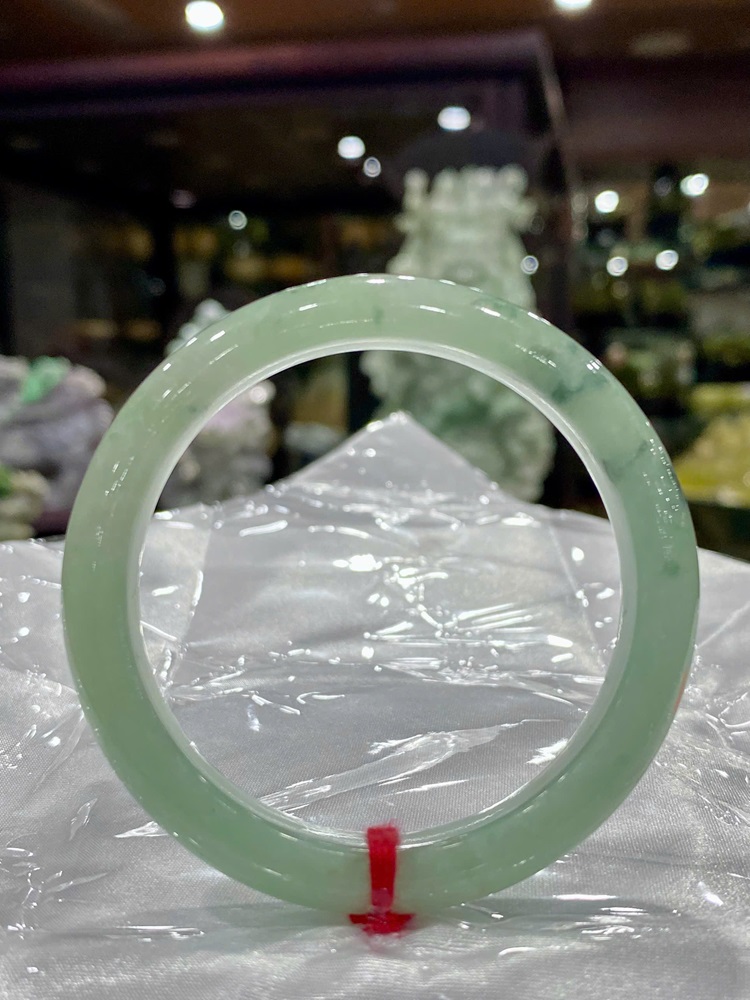 Vòng Liền Bản Hẹ Ngọc Phỉ Thuý 53.2mm (Kèm Giấy Kiểm Định)