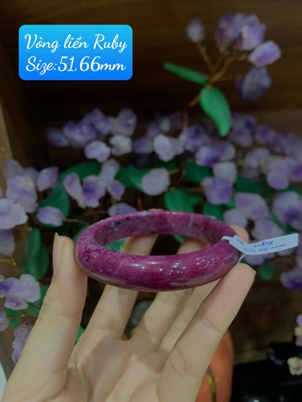 Vòng liền bản hẹ ngọc Ruby 51,66mm