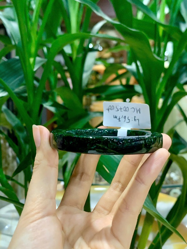 Vòng Liền Bản Hẹ Ngọc Sơn Thuỷ 56,7mm