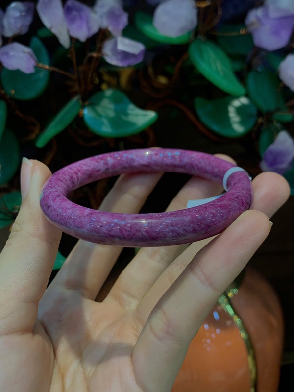 Vòng liền bản đũa ngọc Ruby 51,47mm