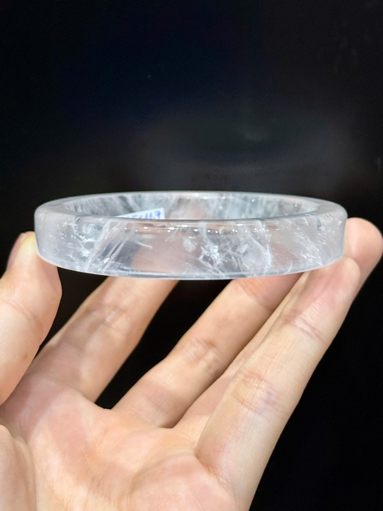 Vòng Liền Bản Vuông Cạnh Thạch Anh Trắng 55.8mm