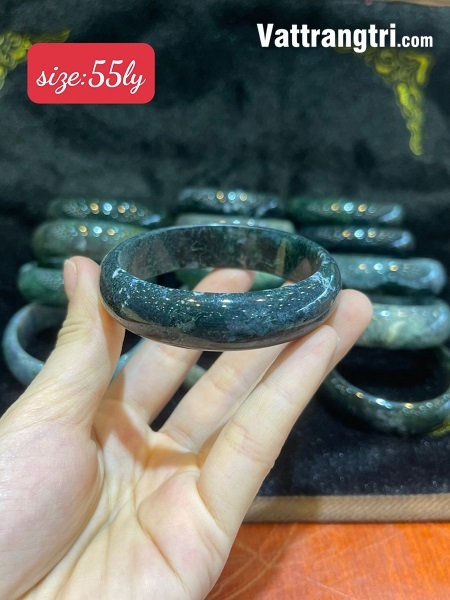 Vòng liền ngọc mã não xanh rêu