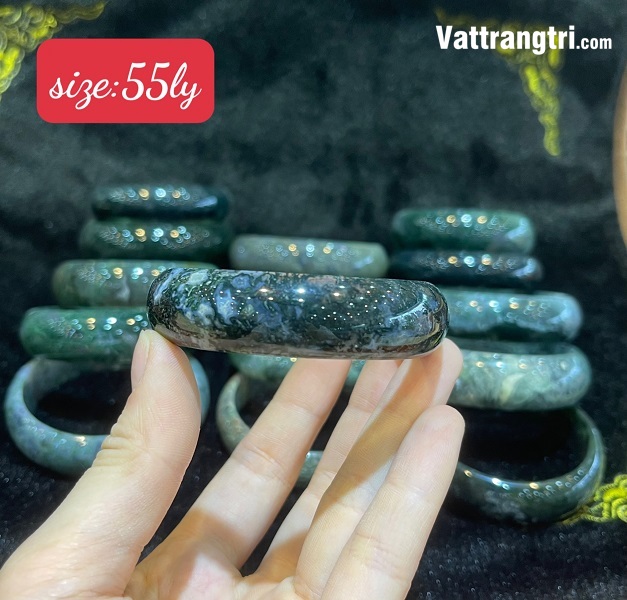 Vòng liền ngọc mã não xanh rêu