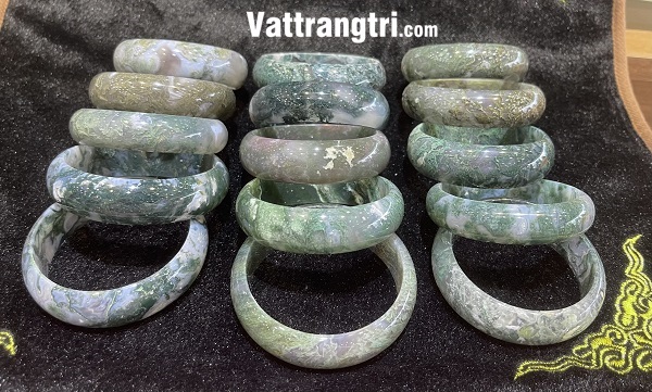 Vòng liền ngọc mã não xanh rêu trong