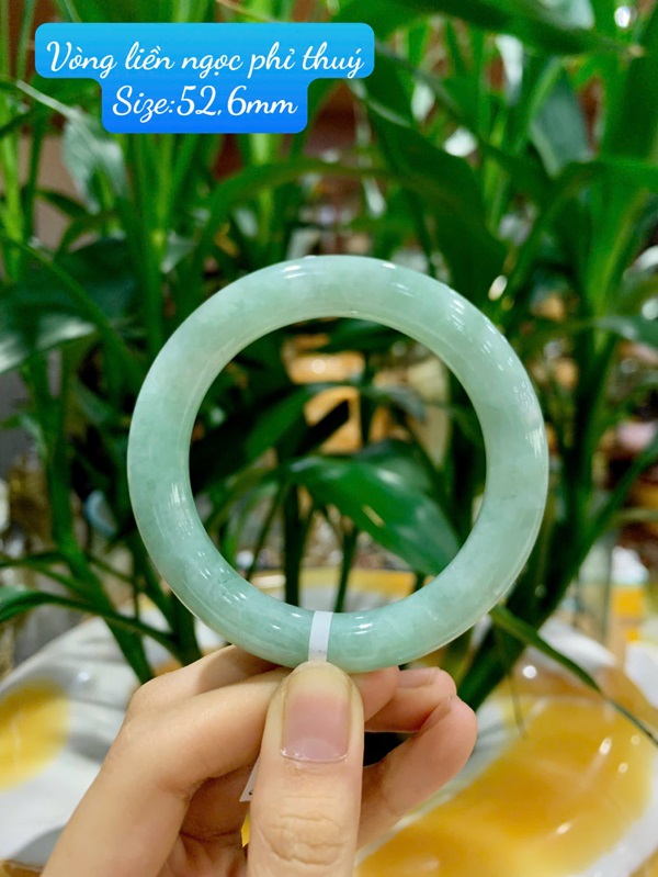 Vòng liền ngọc phỉ thuý 52ly