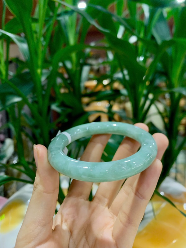 Vòng liền ngọc phỉ thuý 52ly