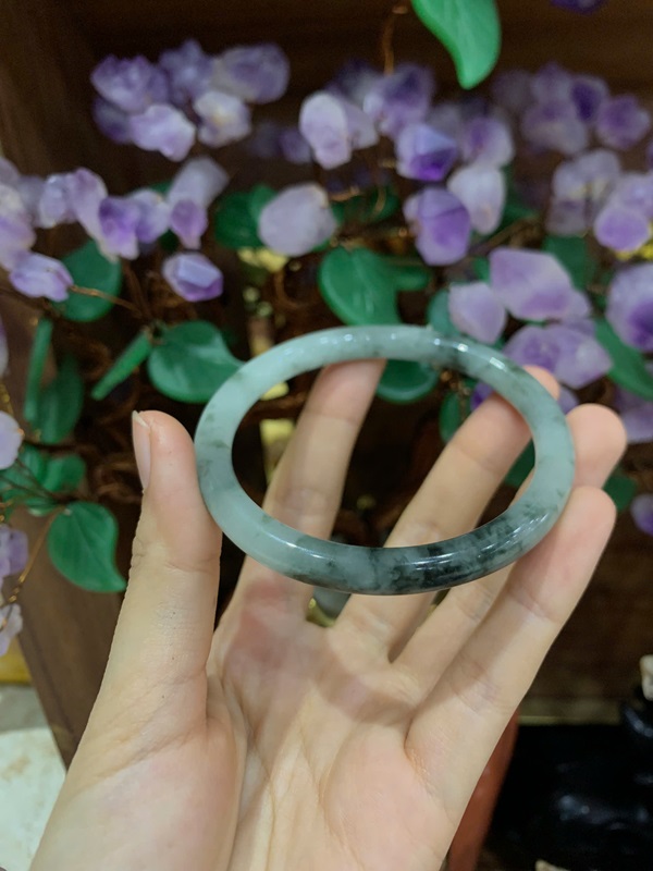 Vòng liền ngọc phỉ thuý 60,21ly (kèm giấy kiểm đinh PNJ)