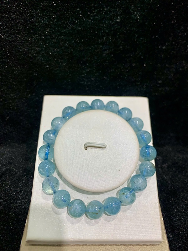 Vòng tay Aquamarine ngọc xanh biển 10ly