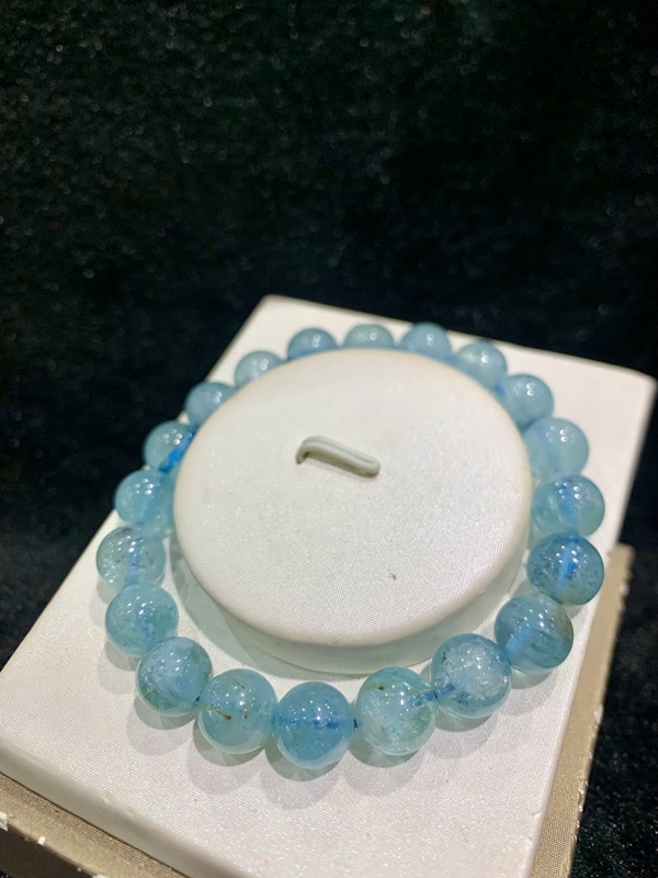 Vòng tay Aquamarine ngọc xanh biển 10ly