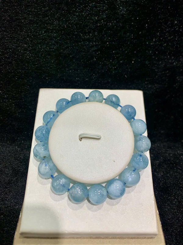 Vòng tay Aquamarine ngọc xanh biển 11ly