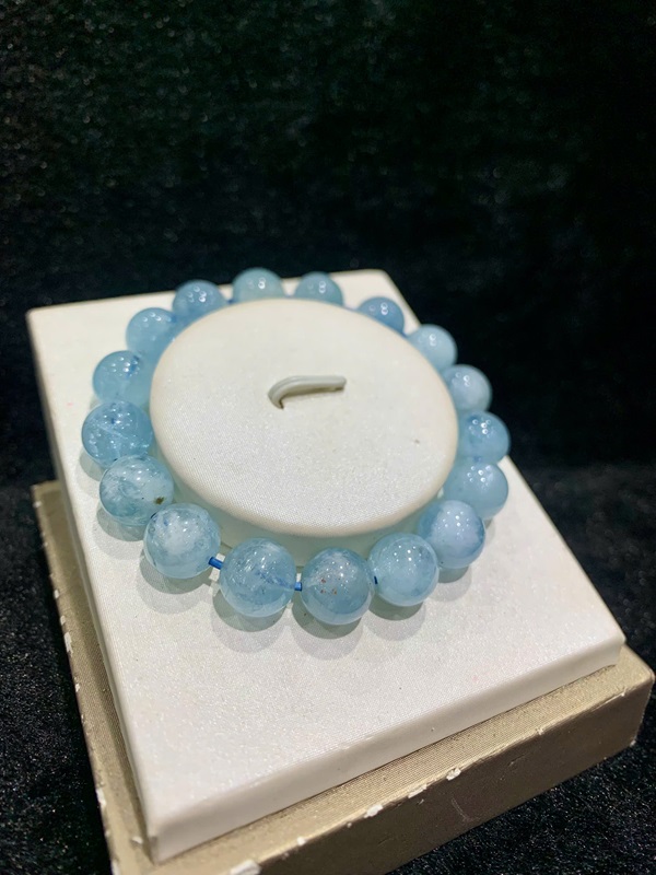 Vòng tay Aquamarine ngọc xanh biển 11ly