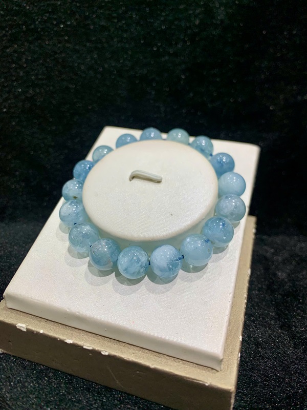 Vòng tay Aquamarine ngọc xanh biển 11ly