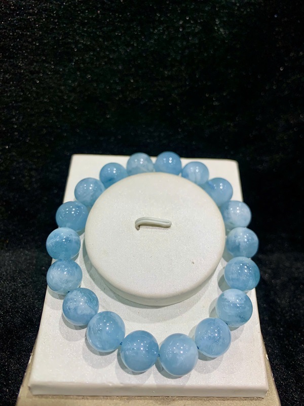 Vòng tay Aquamarine ngọc xanh biển 12ly