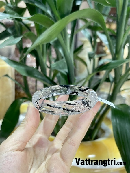 Vòng tay bản liền thạch anh tóc đen vip 14mm