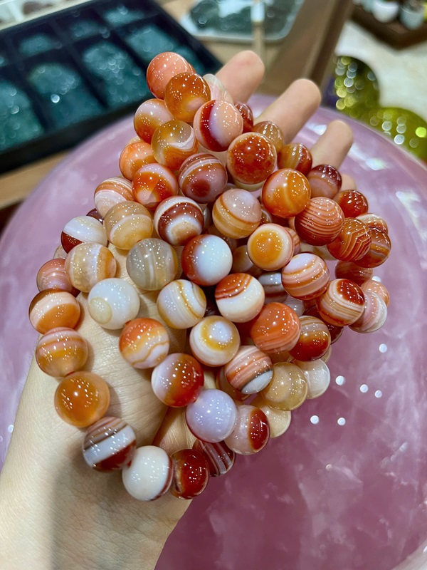 Vòng Tay Đá Mã Não Đỏ Vân 8ly - 20ly
