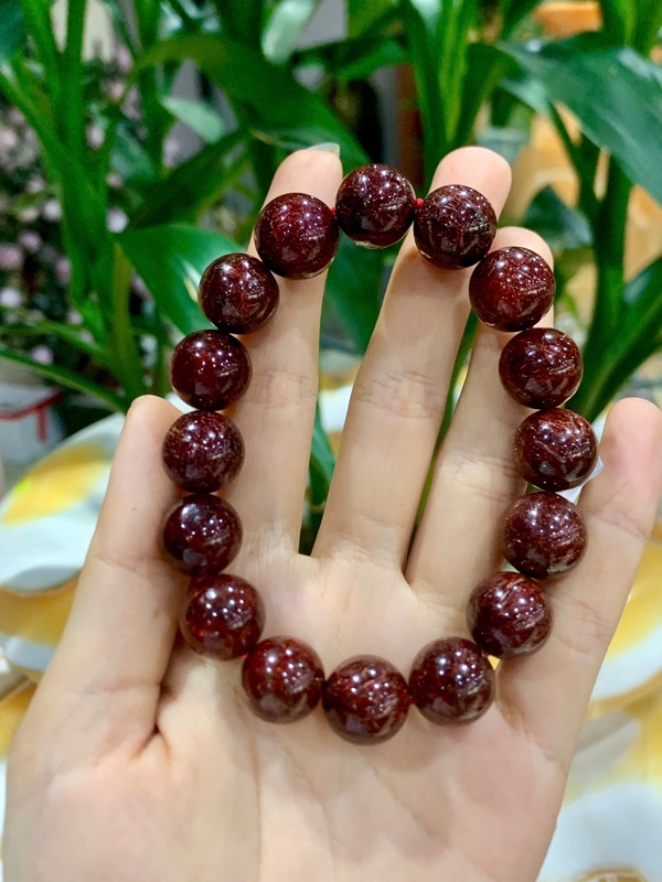 Vòng tay đá thạch anh tóc đỏ đồng 13,3ly