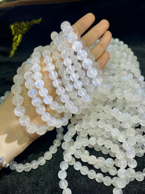 Vòng tay Moonstone - đá mặt trăng 11ly