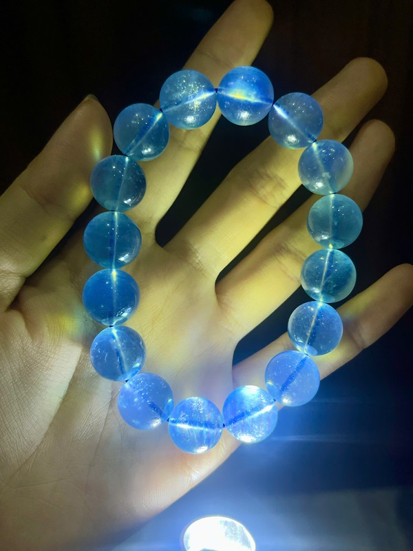 Vòng tay ngọc Aquamarine 13,88ly