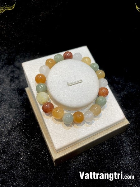 Vòng tay ngọc jadeite alpite 10ly