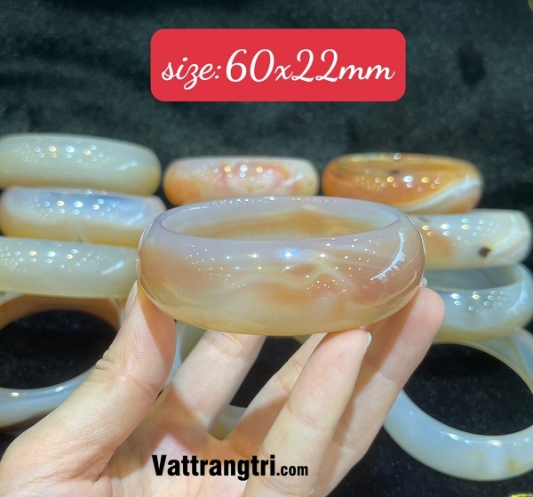 Vòng tay Ngọc mã não to bản liền L1