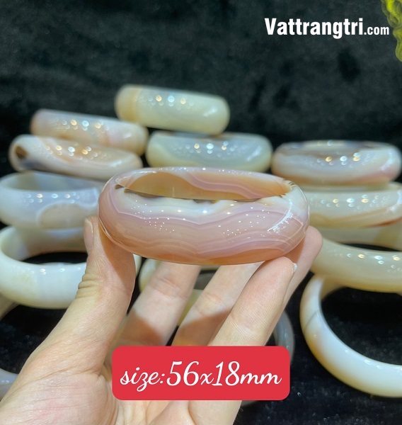 Vòng tay Ngọc mã não to bản liền L2