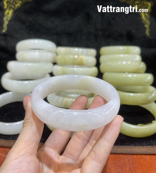 Vòng tay Ngọc onyx bản liền